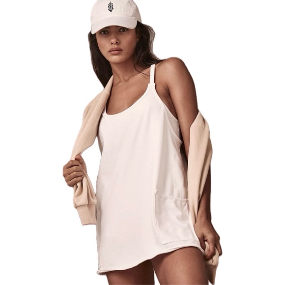 Free People Movement Hot Shot Mini, Size Medium - Picture 2 of 12